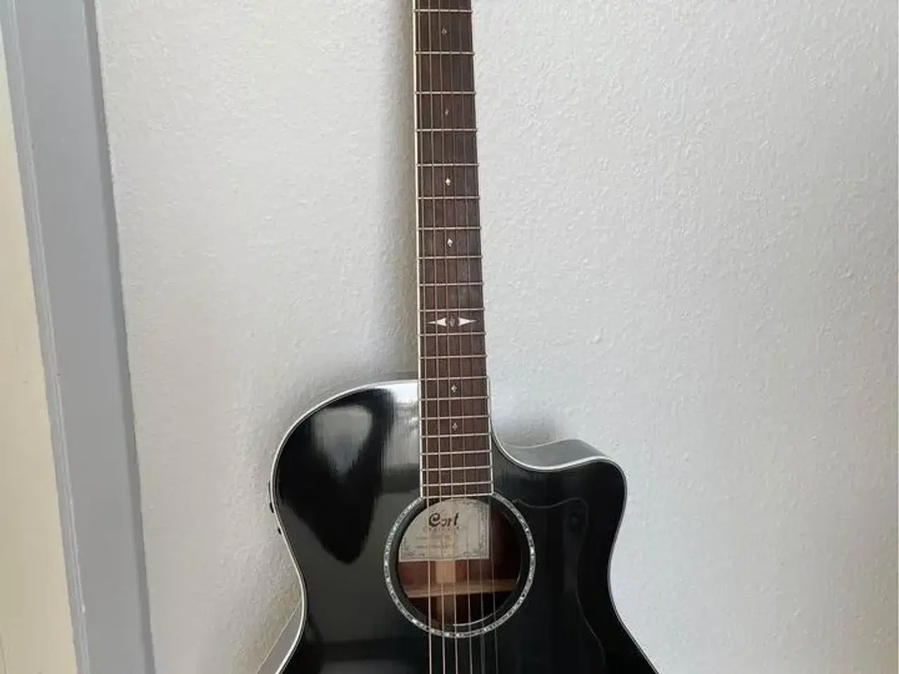 Billede 5 - Cort guitar GA5f BK