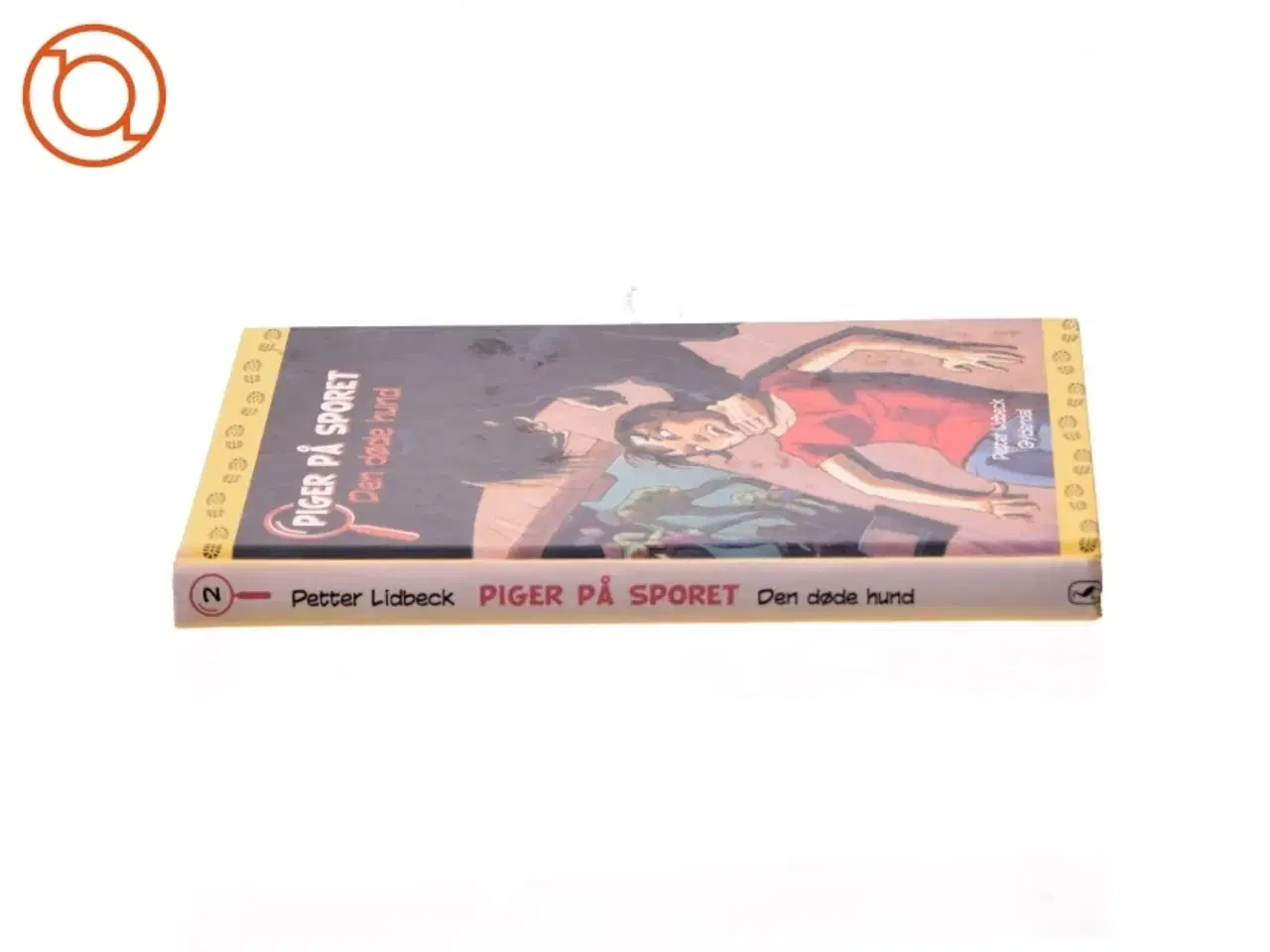Billede 2 - Piger på sporet: Den døde hund af Petter Lidbeck (Bog)