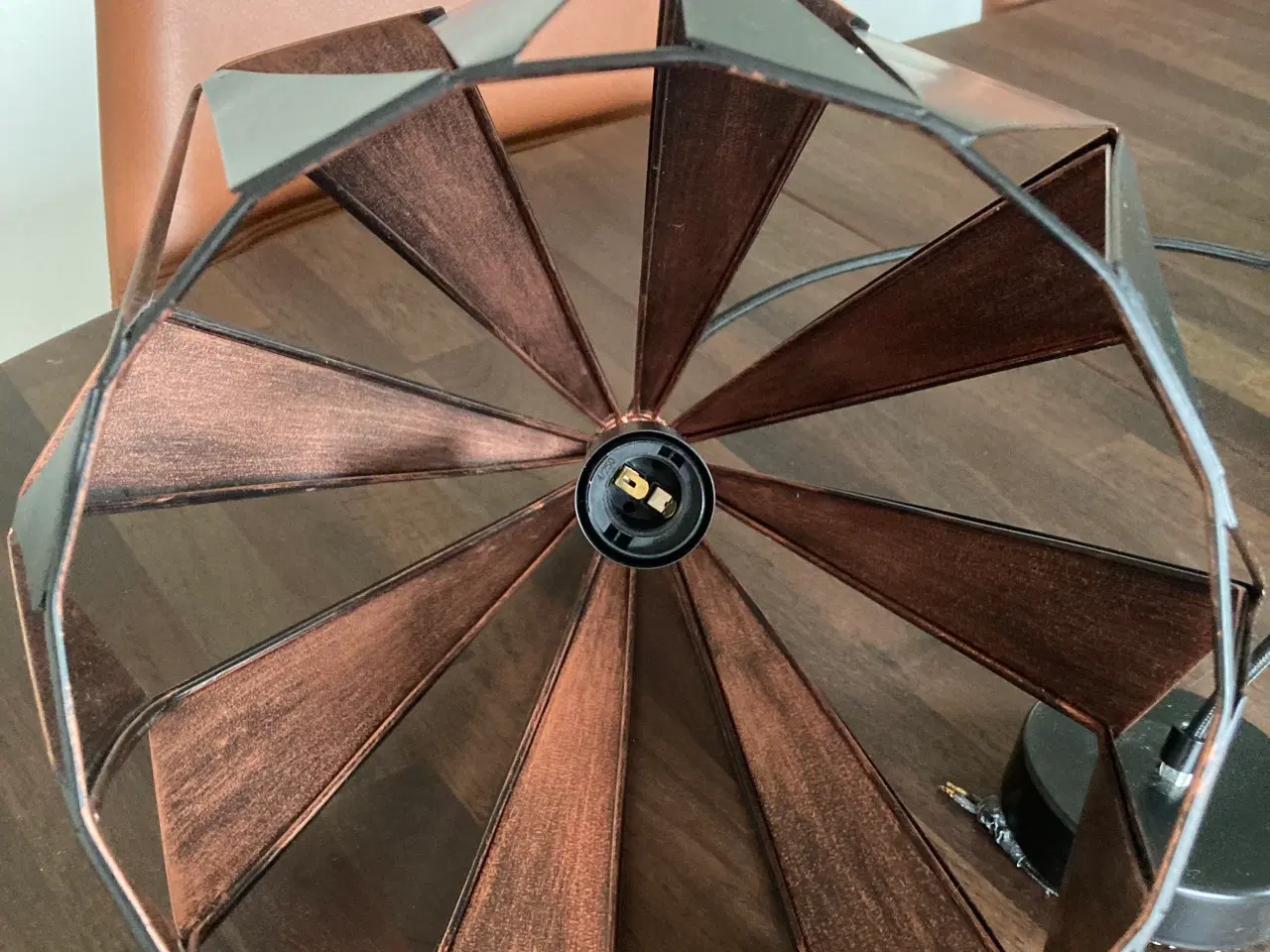 Billede 2 - Sort spisebords lampe