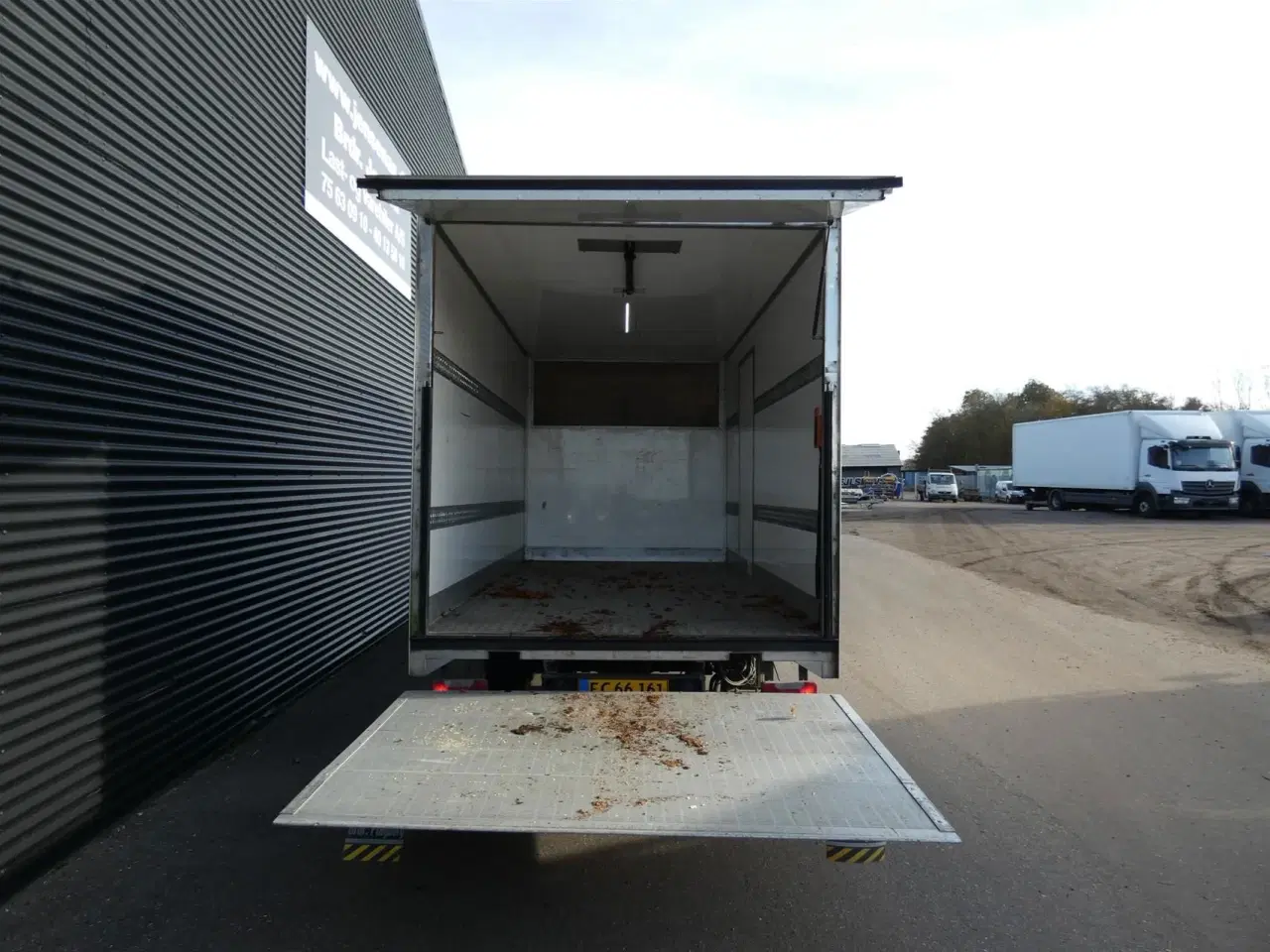 Billede 7 - Iveco Daily 35S16 ALUKASSE/LIFT AUT, 2,3 D 156HK Ladv./Chas.