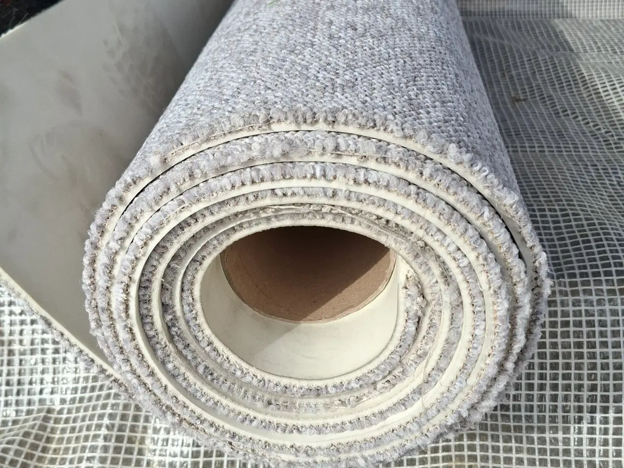 Billede 11 - Gulvtæppe Rester