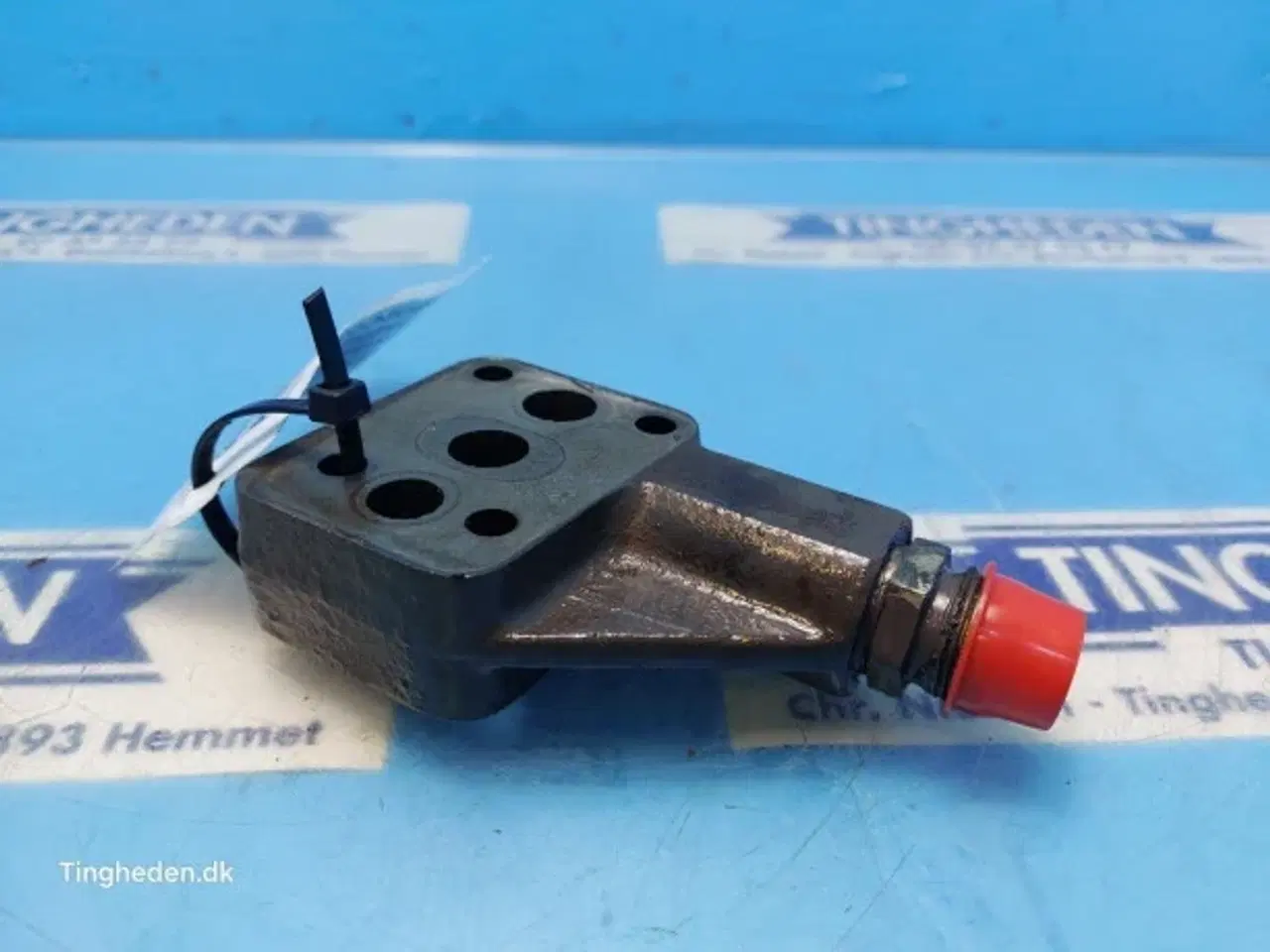 Billede 2 - Massey Ferguson 6180 Ventilblok 3582522M1