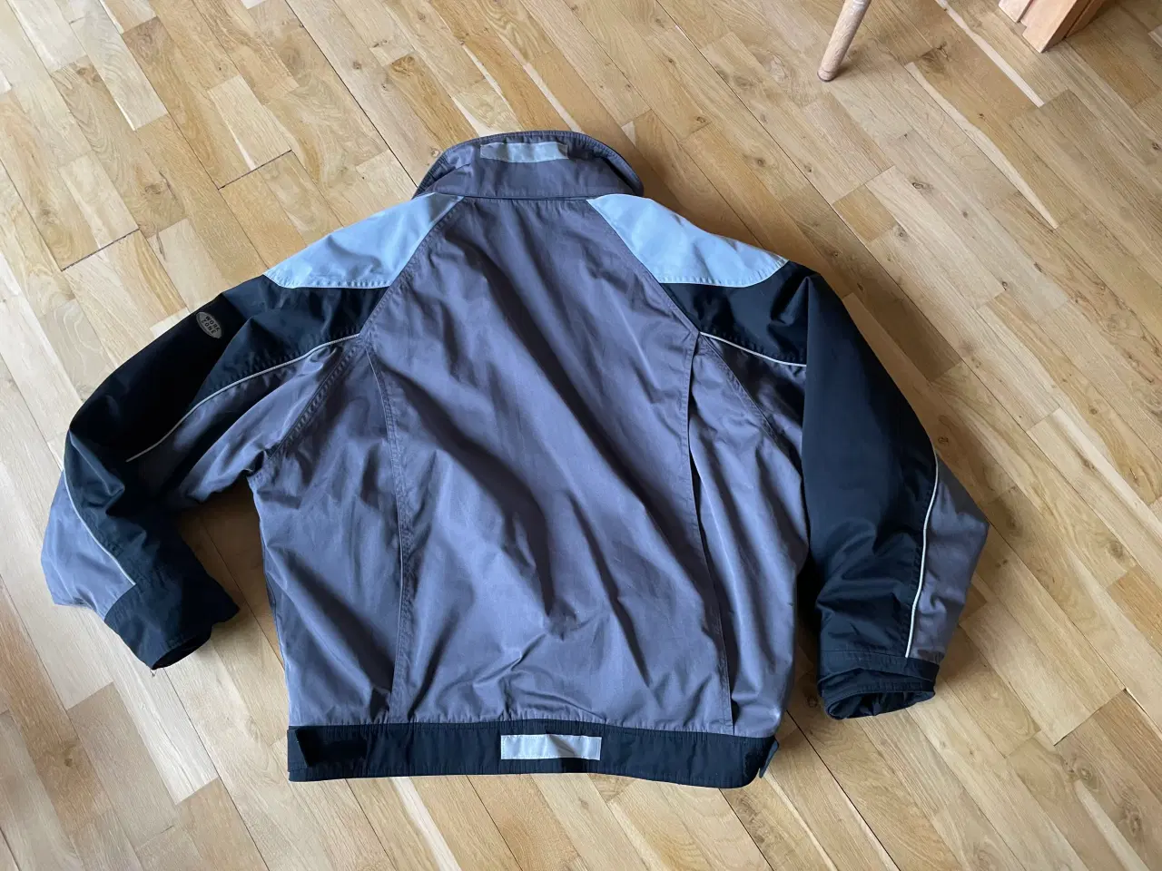 Billede 4 - Arbejdssæt str L, bestående af jakke og selebukser