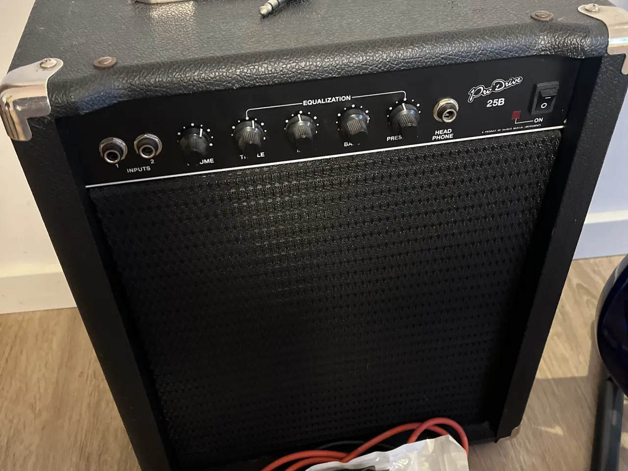 Billede 5 - Ibanez Gio Guitar med 2 forstærkere og distortion 