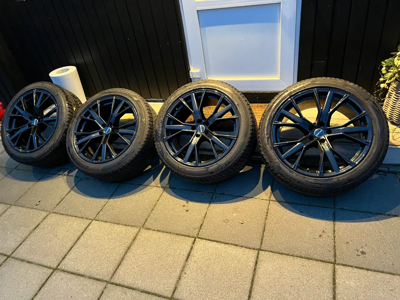 Billede 1 - Audi Q7 "21" alufælge med PIRELLI Scorpion winter 