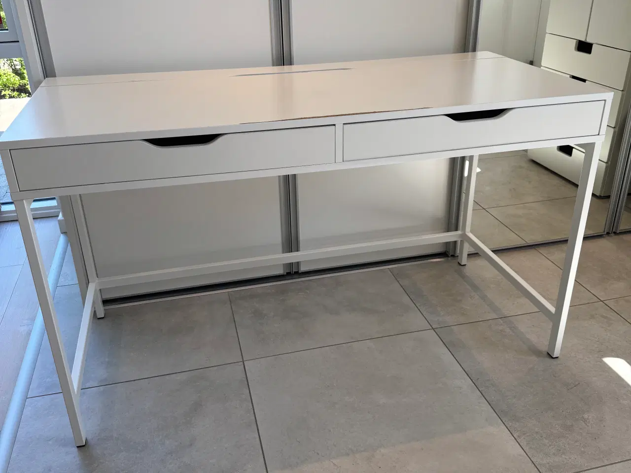 Billede 1 - IKEA Alex skrivebord