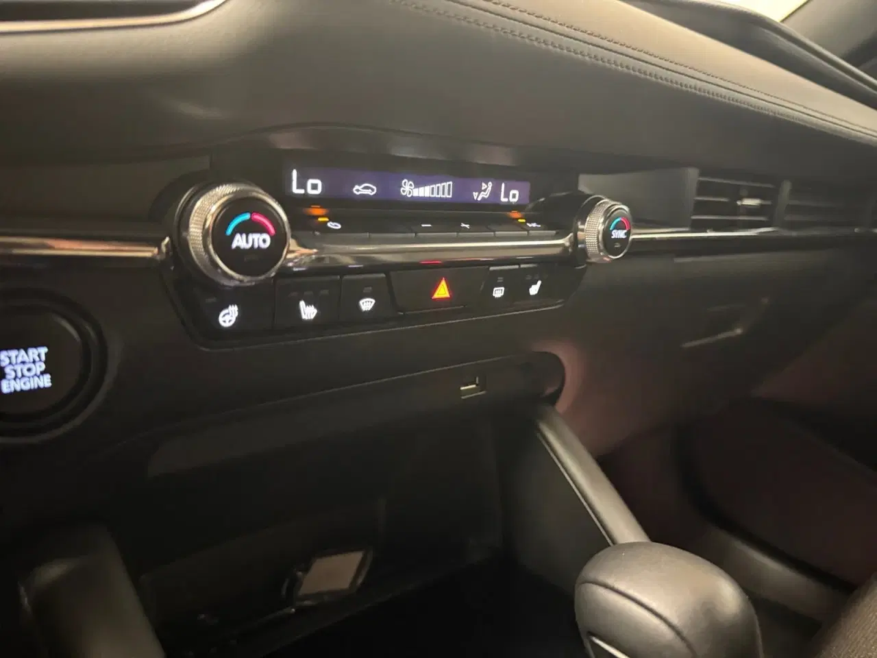 Billede 12 - Mazda 3 2,0 e-SkyActiv-G 150 Cosmo Tech aut.