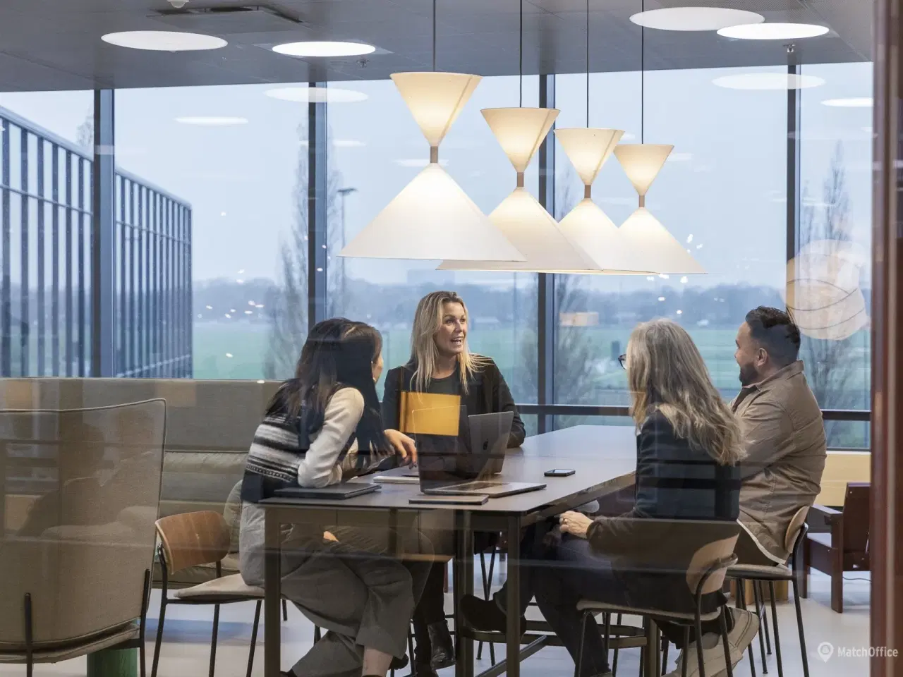 Billede 15 - Et kontorhus med udsigt lys og luft