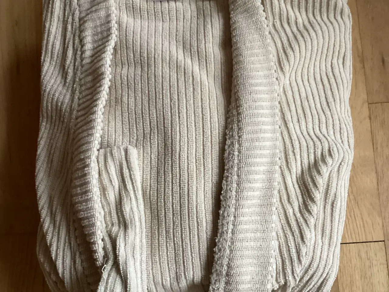 Billede 1 - Morgenkåbe i flot lys farve