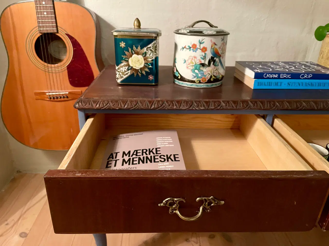 Billede 3 - Smukt skuffemøbel med to skuffer