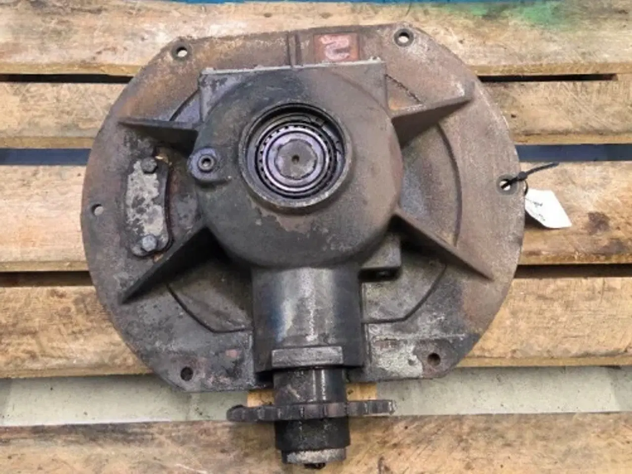 Billede 13 - Case 8010 Tømmerør Gearkasse 84320052