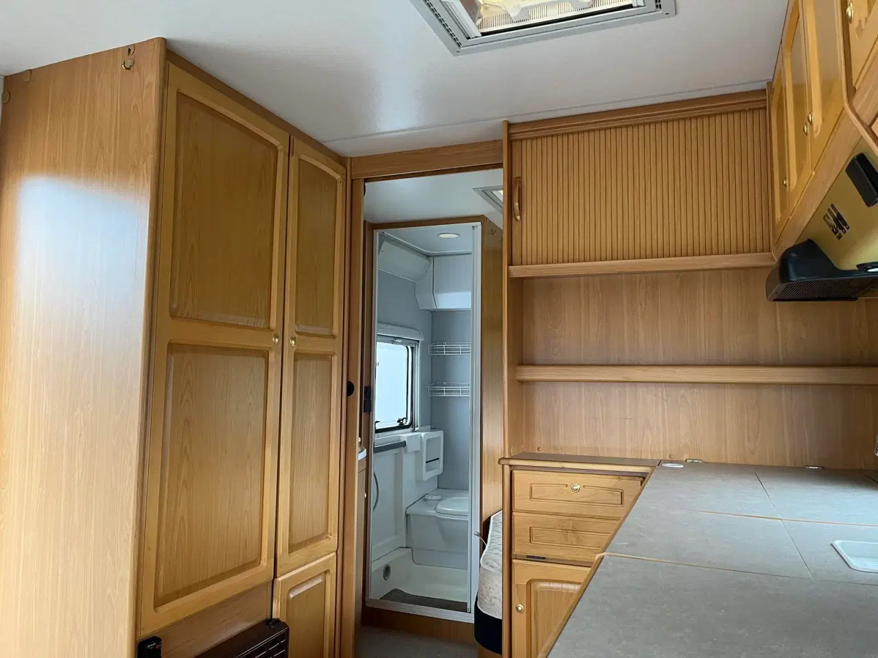 Billede 18 - Knaus AZUR 495 1996 FLOT STAND - SKARP VINTERPRIS