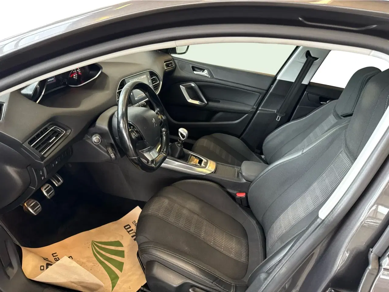 Billede 11 - Peugeot 308 1,6 BlueHDi 120 Allure Sky SW