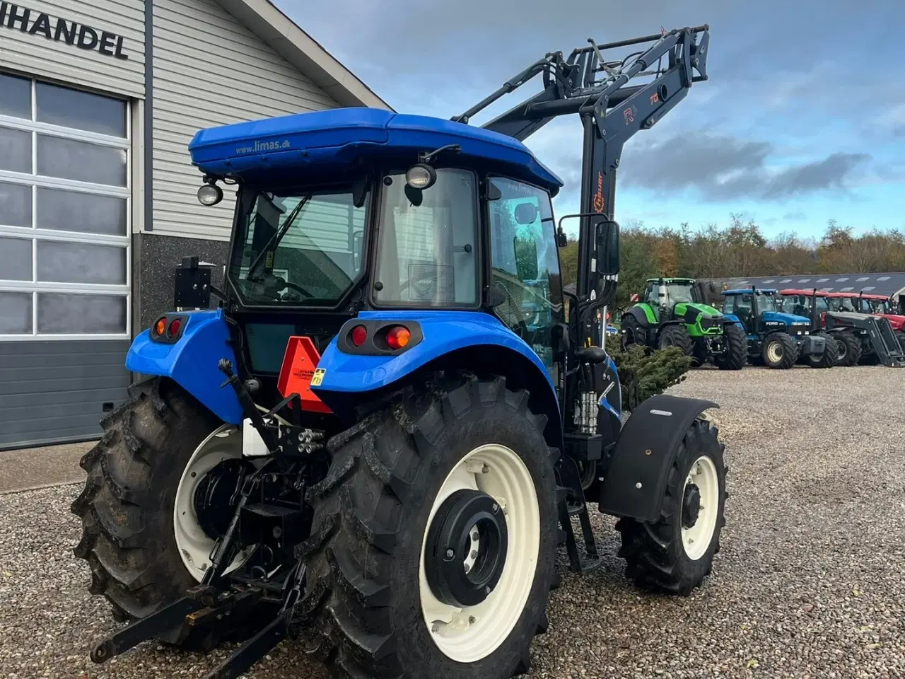 Billede 12 - New Holland TD5.75 Med frontlæsser med parallelføring, 3die funktion, euro-skifte