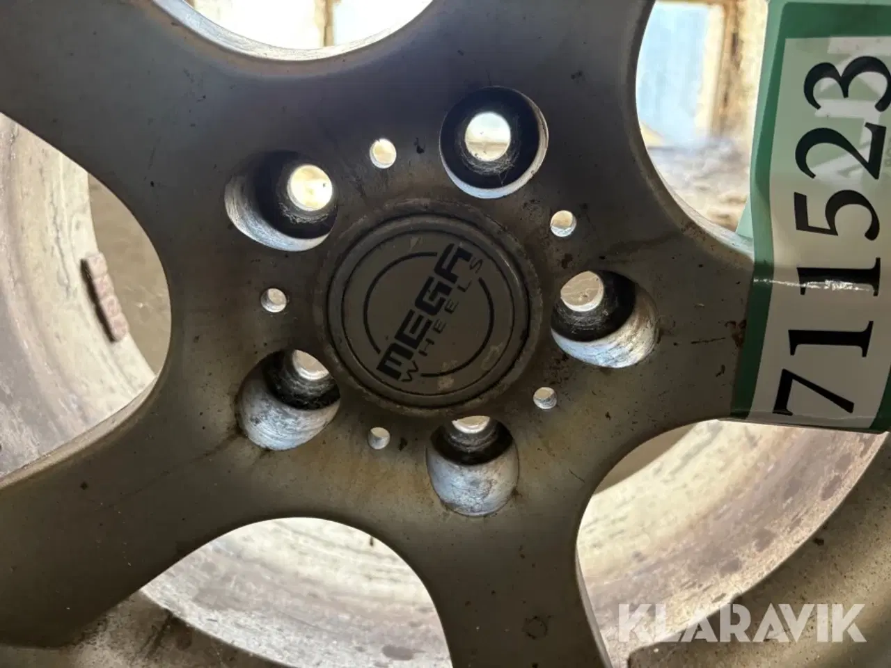 Billede 4 - Dæk med fælge Mega wheels / hankook 16"