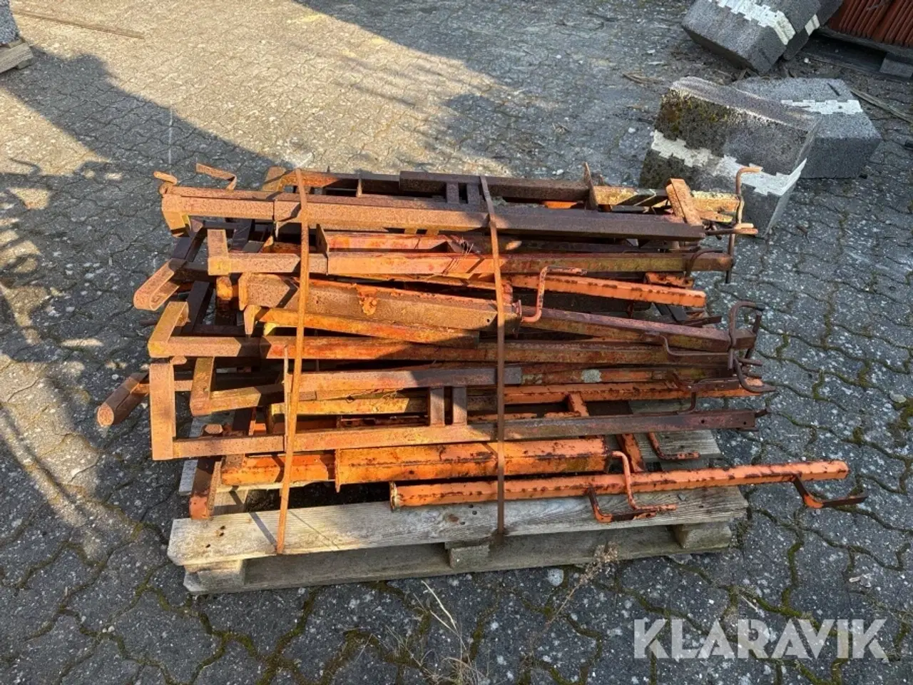 Billede 3 - Forskalningsbeslag