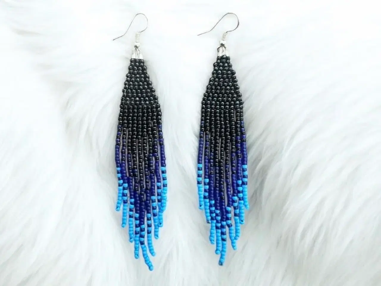 Billede 2 - Grønlandske øreringe, håndlavede 