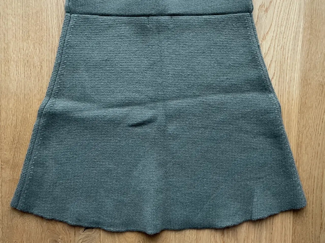 Billede 4 - O’tay uldnederdel