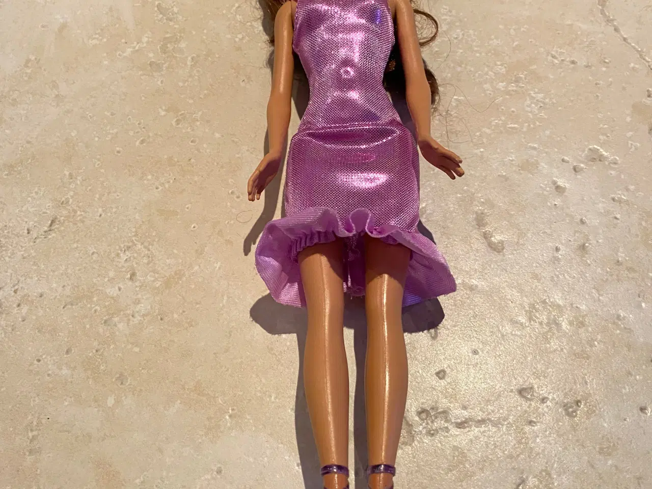 Billede 1 - Barbie dukke