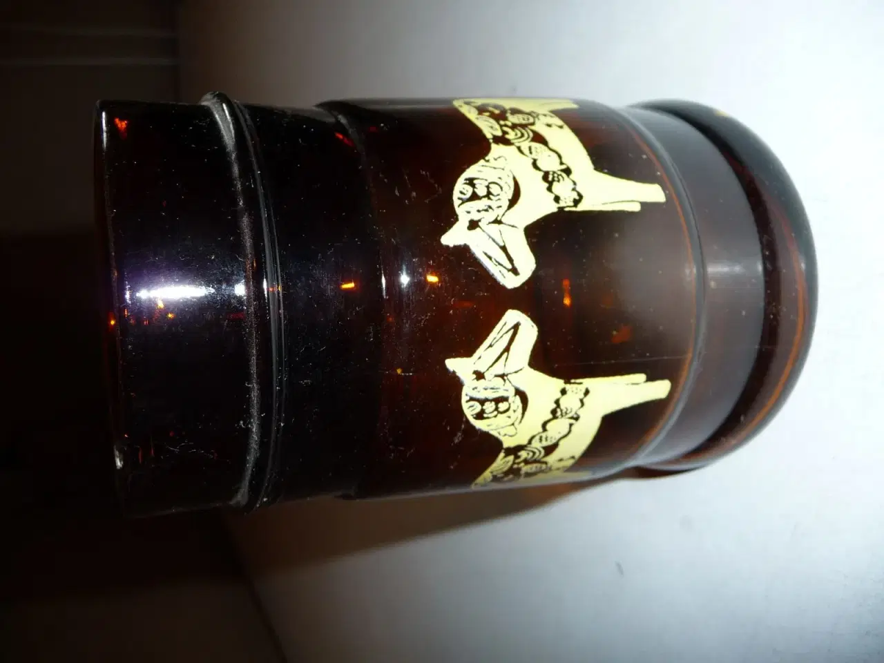 Billede 3 - brun glas vase med heste på
