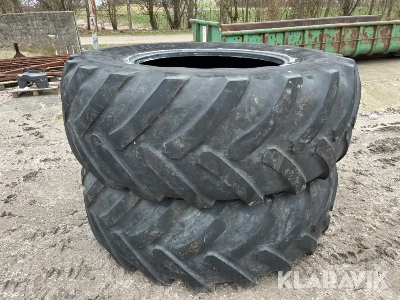 Billede 1 - Traktordæk Michelin Axiobib 710/75R42 - 2 styk