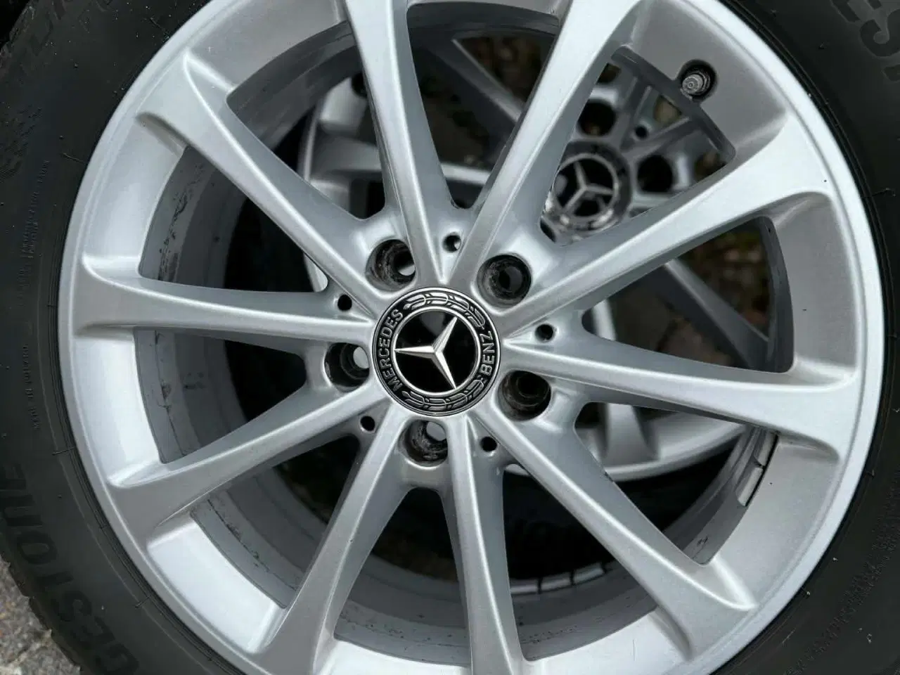 Billede 1 - Orginale Mercedes 17" Fælge med sommerdæk