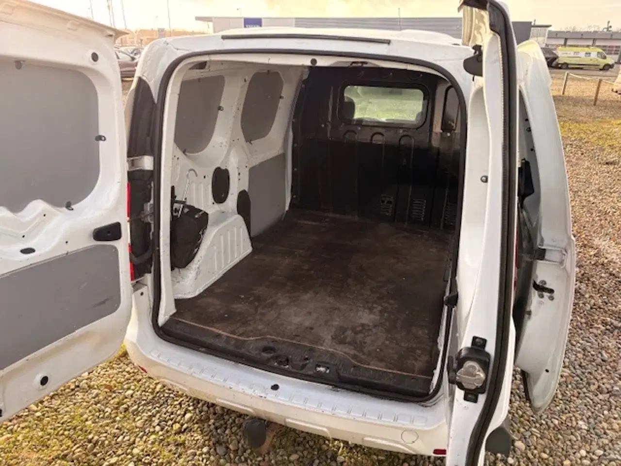 Billede 2 - Dacia Dokker 1,5 dCi 90 Ambiance Van 5Nysynet