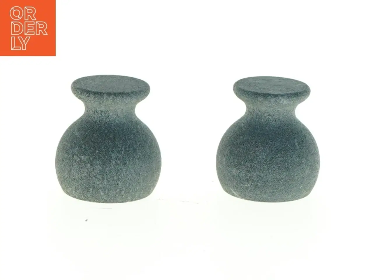 Billede 4 - æggebægre to stk (str. 4,5 x 4 cm)