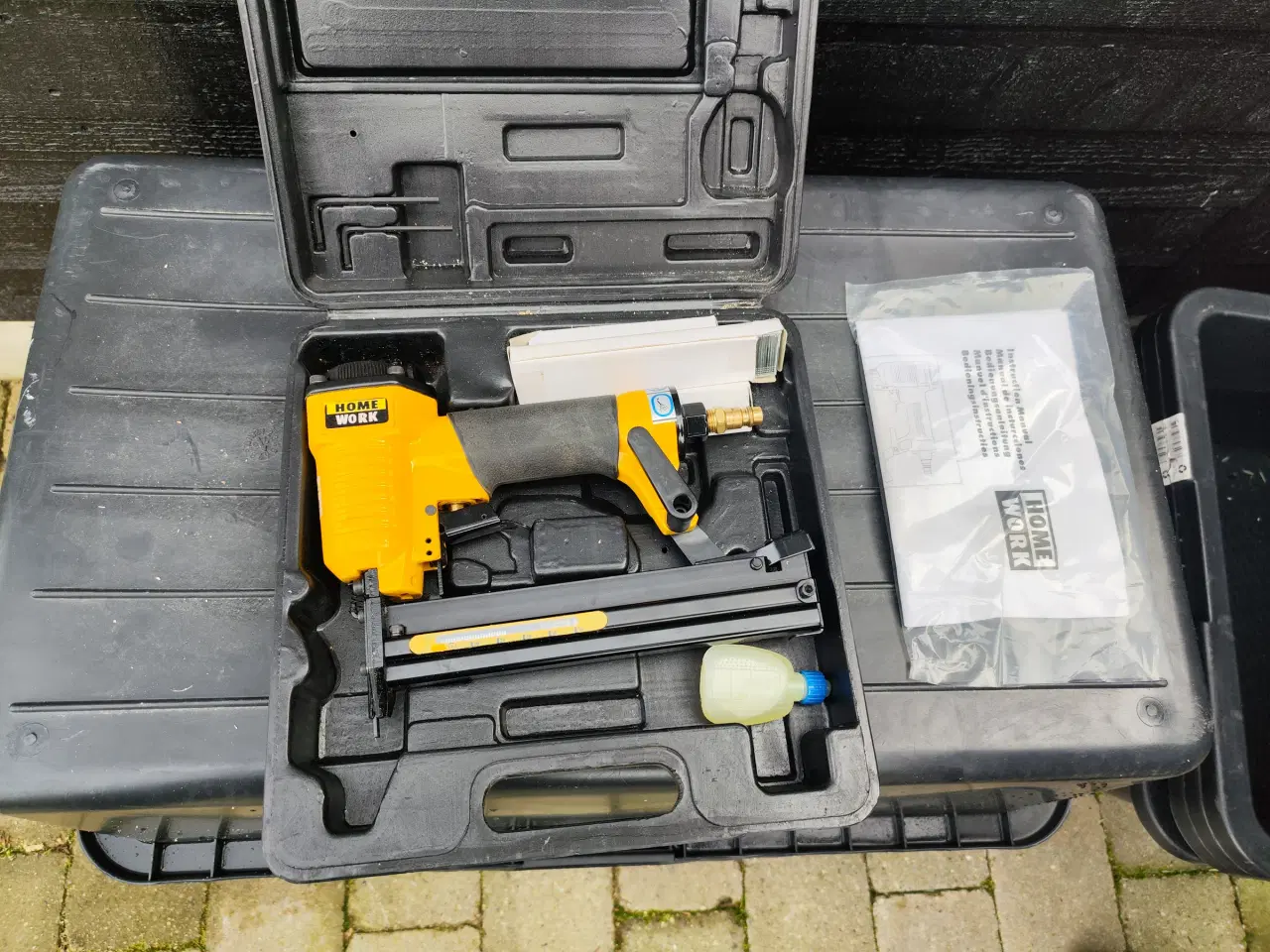 Billede 1 - Homework sømpistol