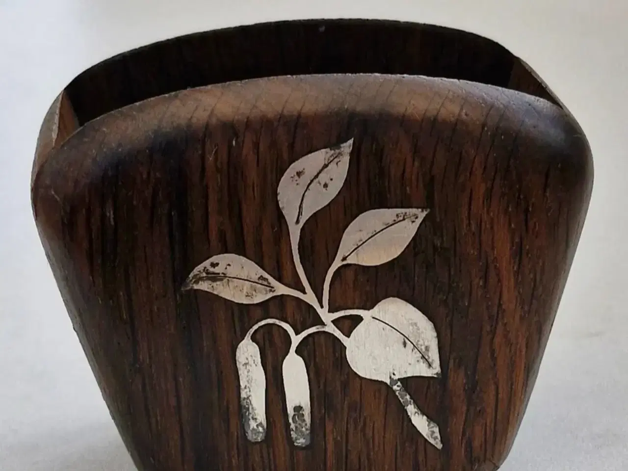 Billede 1 - Penneholdere i moseeg og sterlingsølv