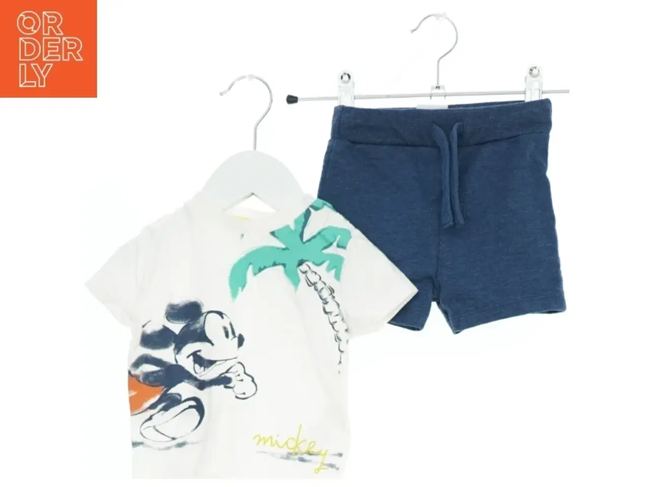 Billede 1 - Mickey Mouse t-shirt og shorts sæt fra Disney (str. 74)