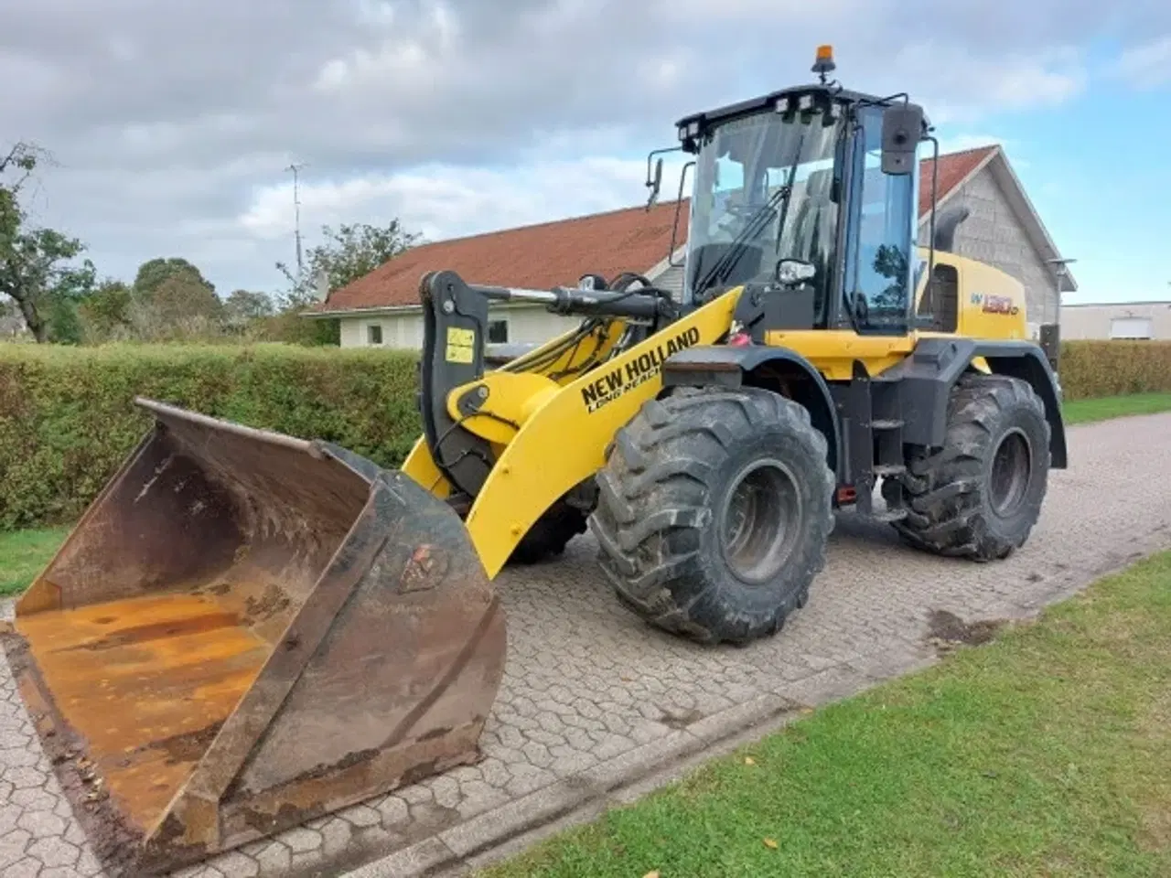 Billede 4 - Super velholdt NH W130D LR KUN 1063 timer