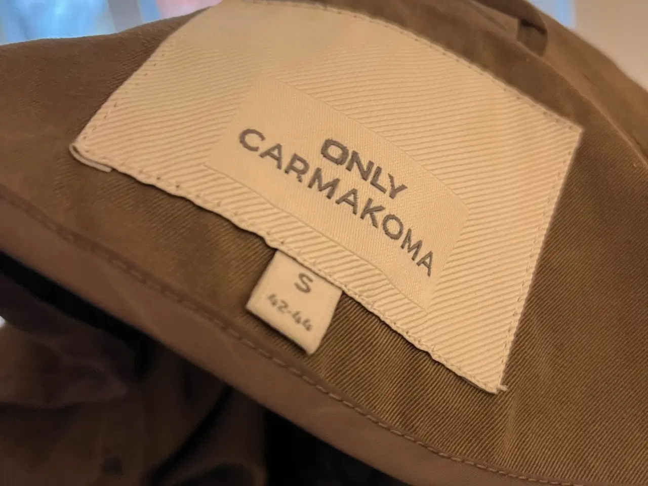 Billede 6 - Fin brun forår/sommer frakke