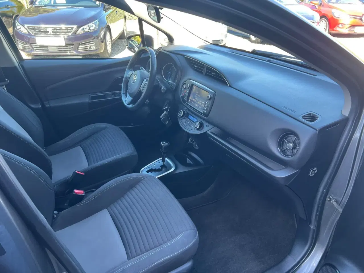 Billede 15 - Toyota Yaris 1,5 Hybrid H1 e-CVT Van