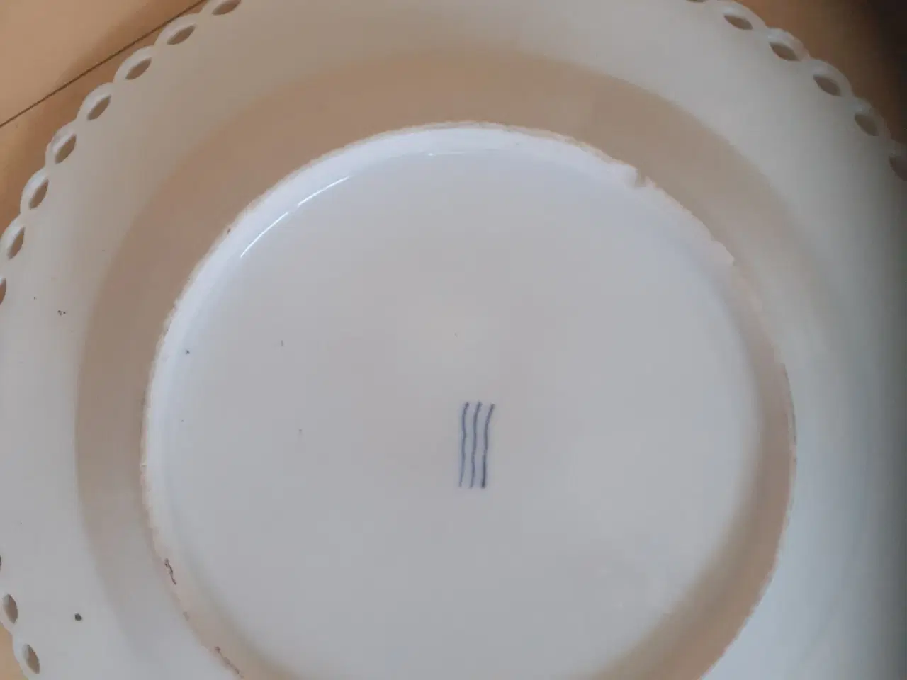 Billede 2 - 2 stk porcelæns tallerkener fra kongelig porcelæns