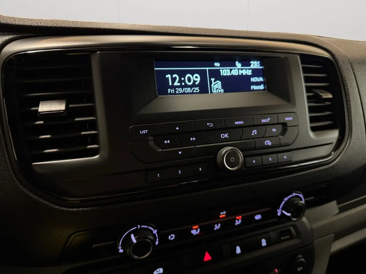 Billede 8 - Peugeot Expert 2,0 BlueHDi 122 L2 Plus Van