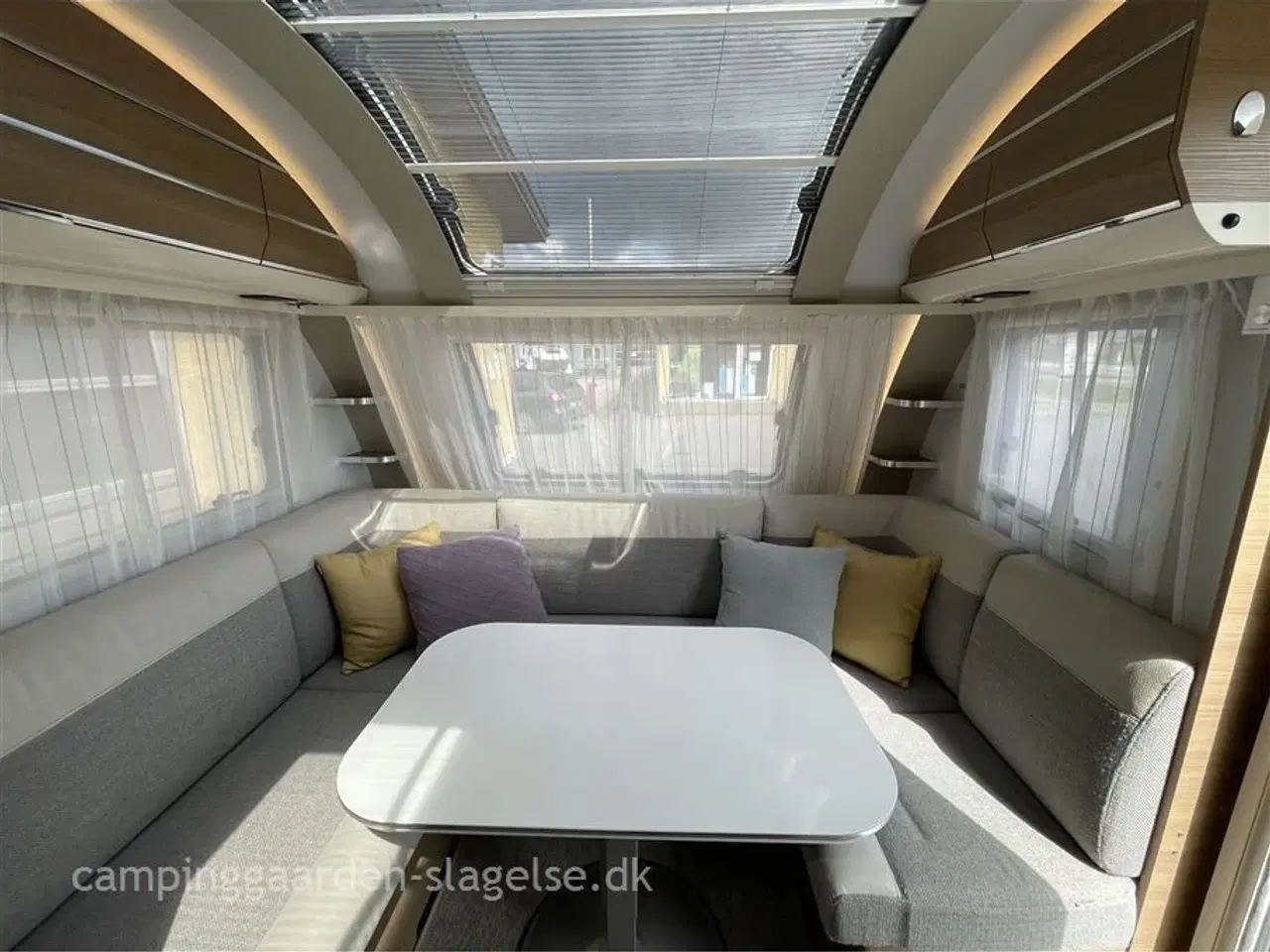 Billede 4 - 2020 - Adria Adora Supreme 502 UL   Luksus på hjul – klar til eventyr uden besvær!