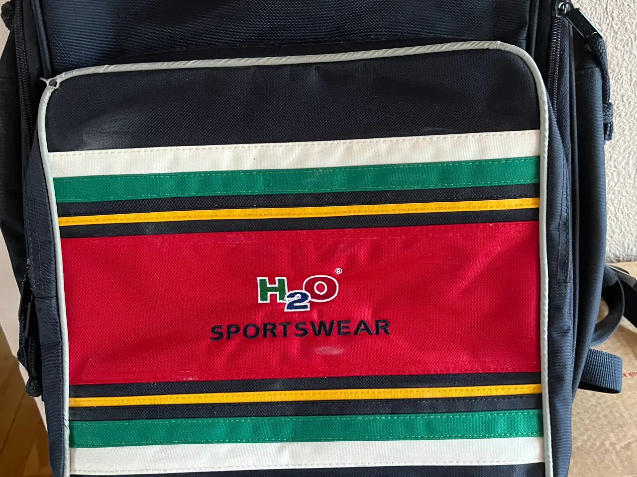 Billede 1 - H2O retro sportstaske