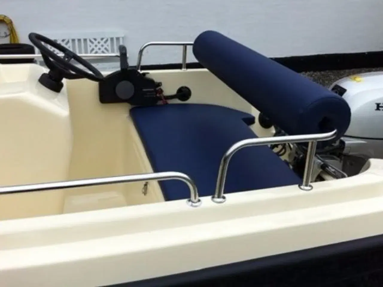 Billede 5 - Styrepult i glasfiber