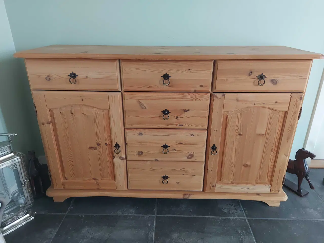 Billede 1 - Skænk i ubehandlet fyr