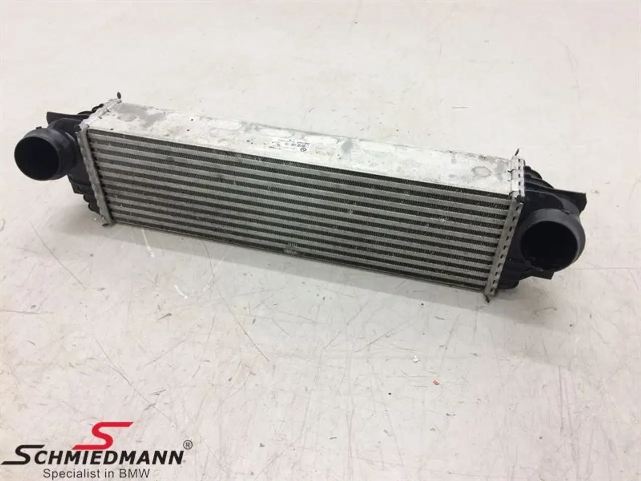 Billede 1 - Intercooler B17517577115 F01 F02 F07 GT F10 F11 F18 F10 LCI F11 LCI F07 GT LCI