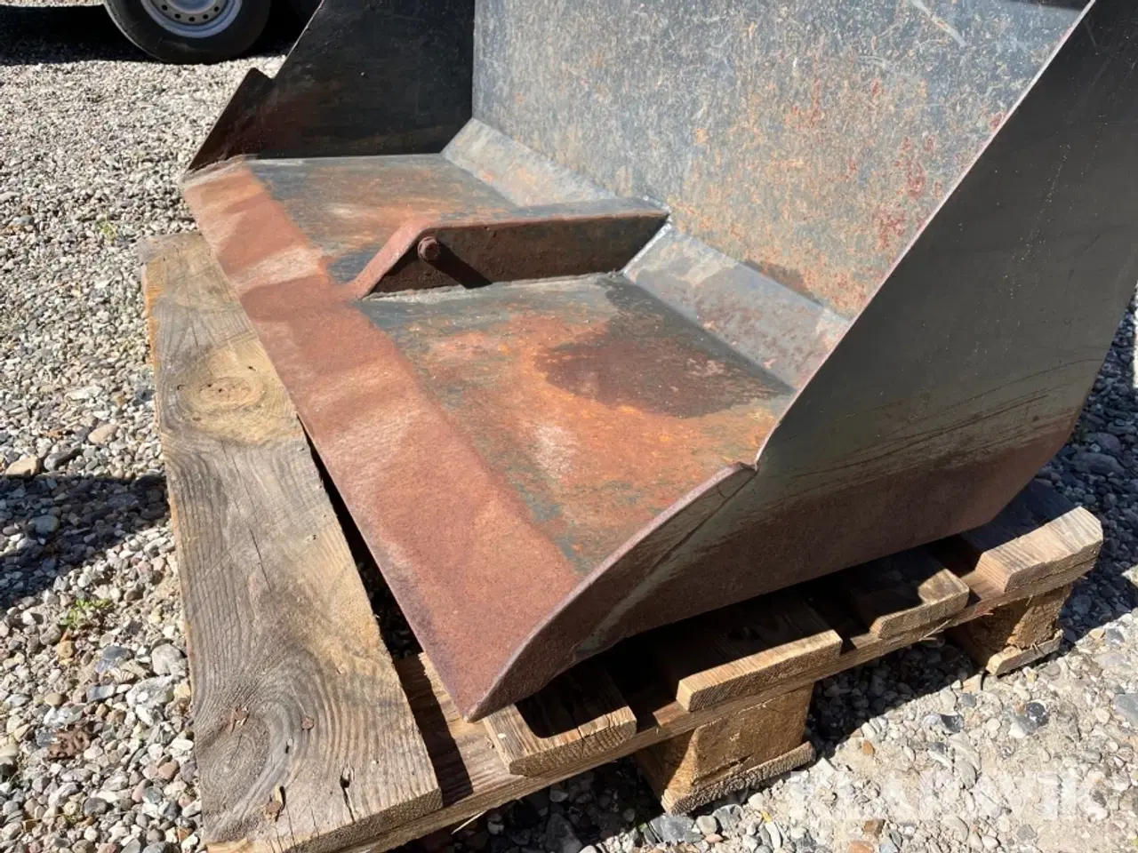 Billede 6 - Bagtipskovl Nesbo 1,3m hydraulisk