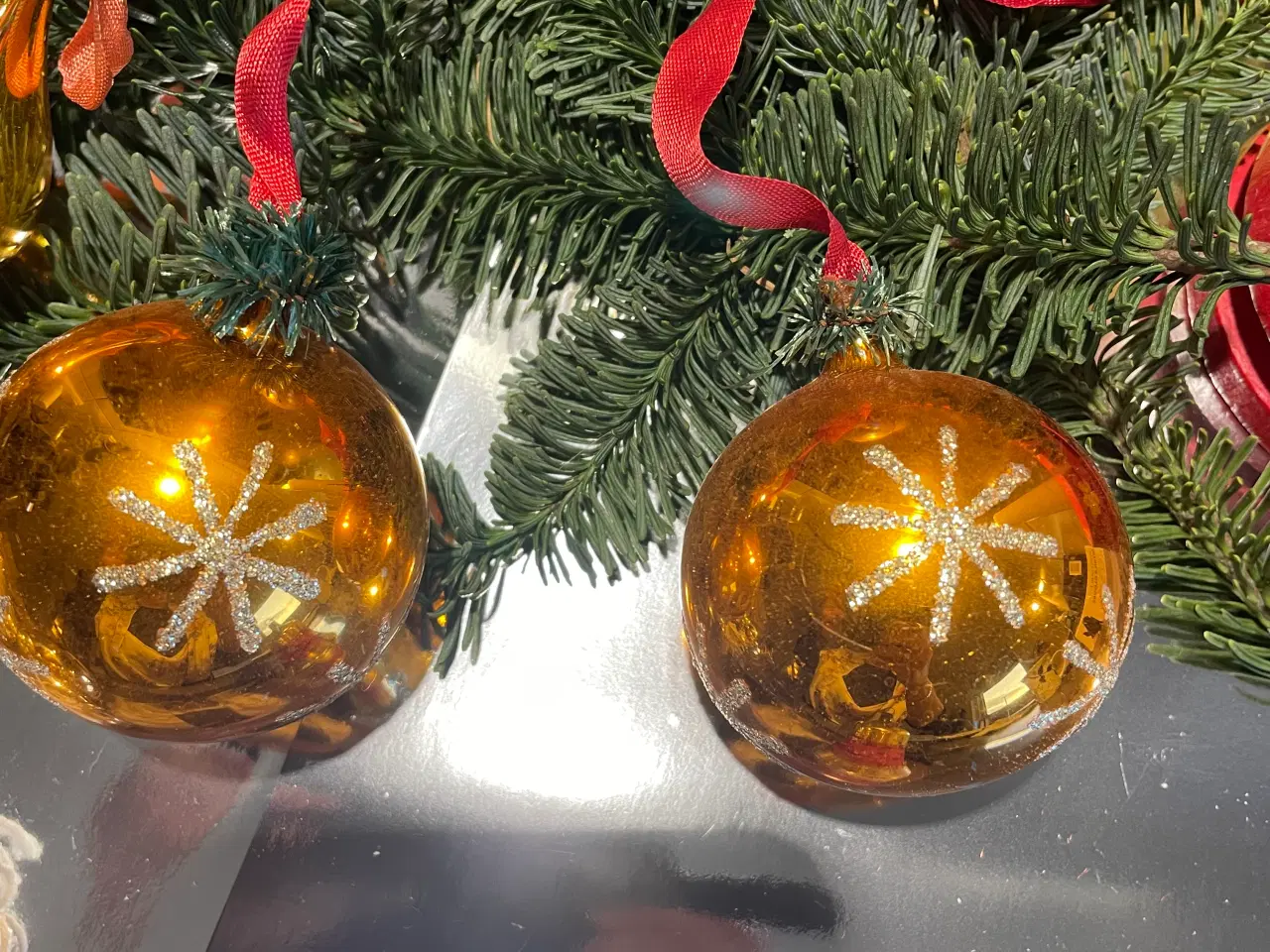 Billede 4 - Gamle juleglaskugler fra 1960erne