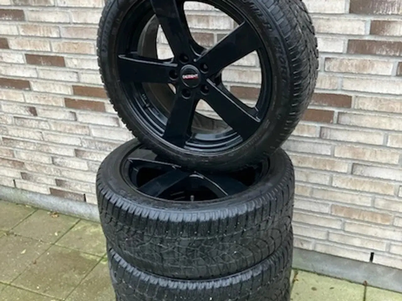 Billede 7 - Dezent Alufælge 5 x 112 m Vinterdæk 225/50R18