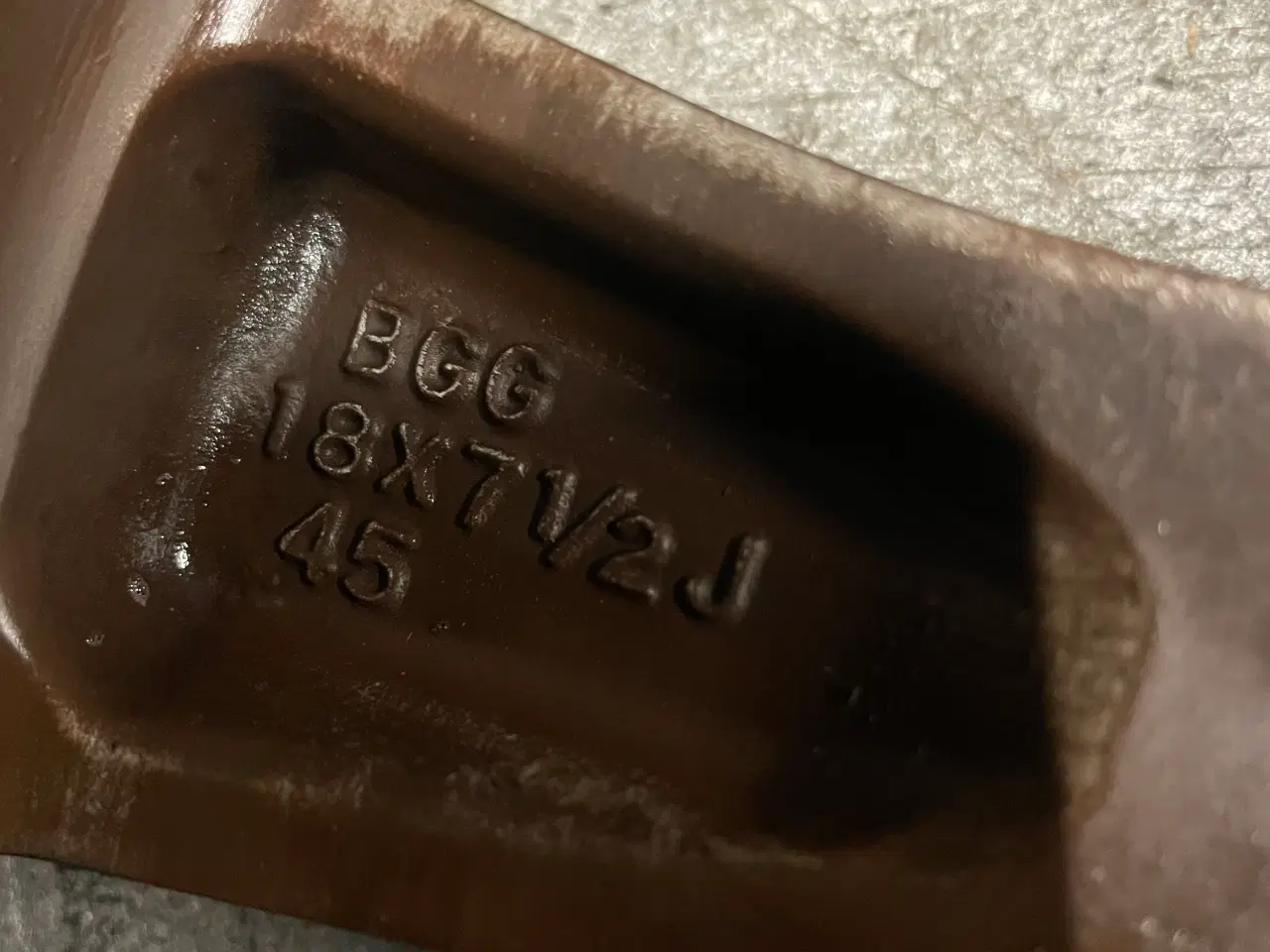 Billede 8 - 4 stk originale toyota fælge og 1 stk nødhjul 18”