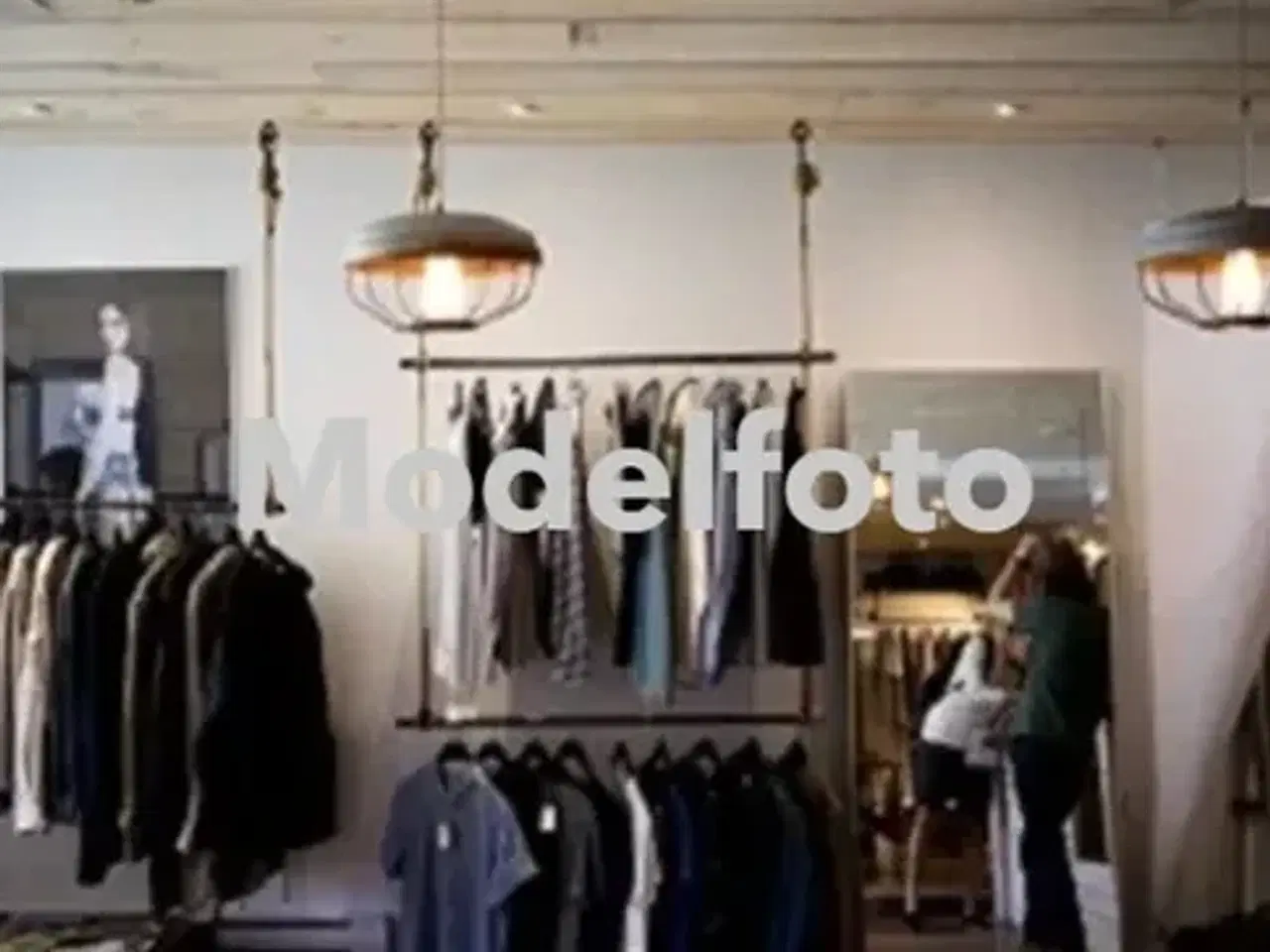 Billede 1 - -1m2 butik eget brug/Showroom til leje på Landemærket, København K