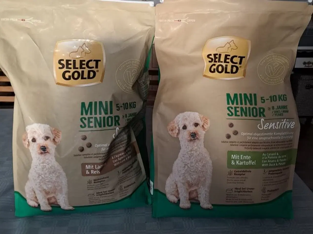 Billede 1 - Hundemad Select gold Junior ca 11 til 12 kilo