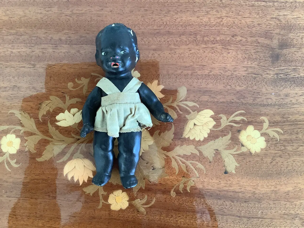 Billede 2 - Gammel dukke 