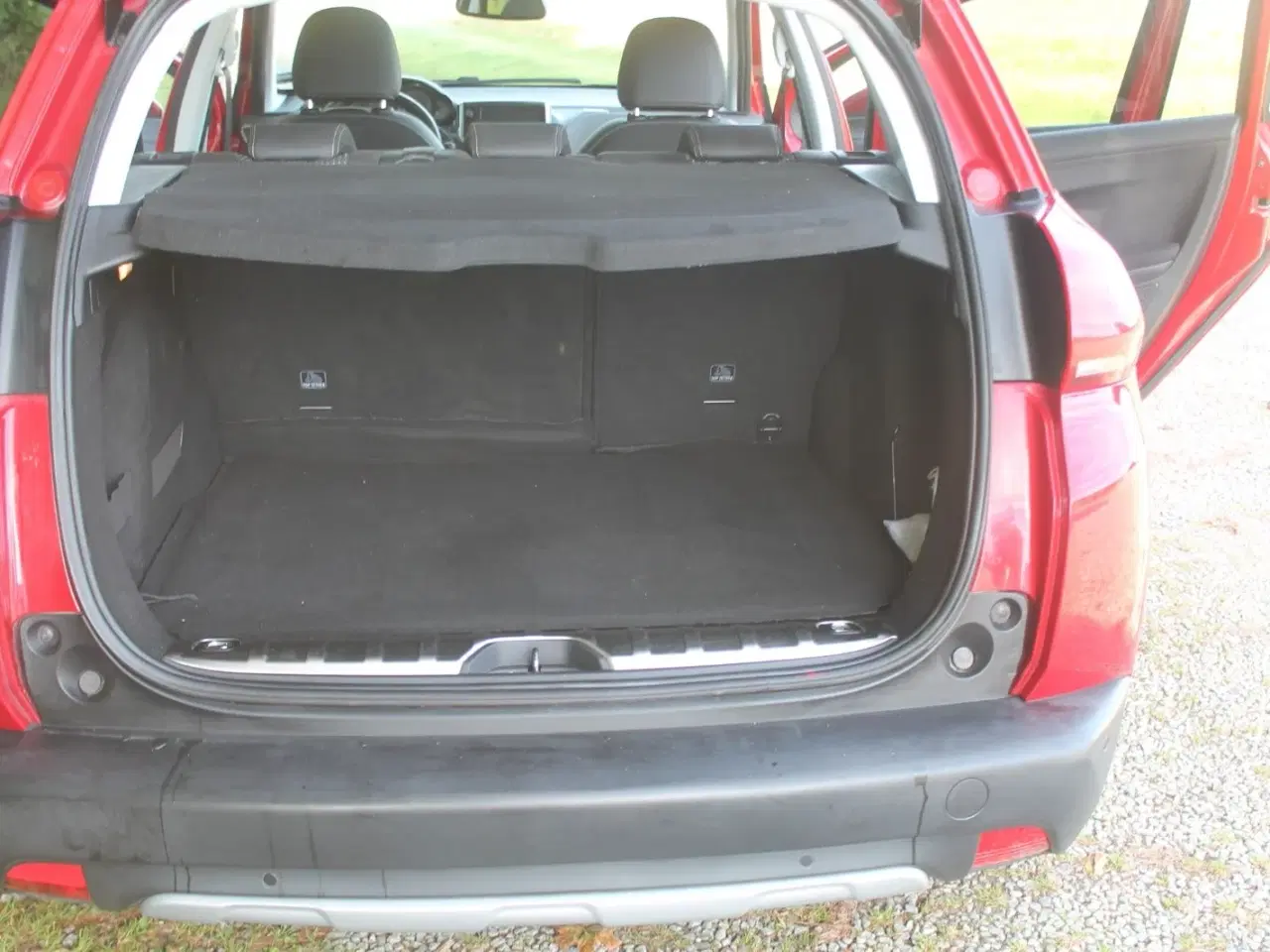 Billede 11 - Peugeot 2008 1,6 BlueHDi 100 Allure Sky