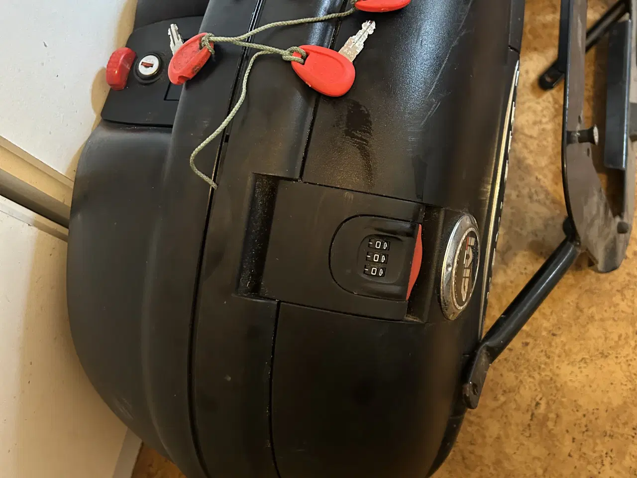 Billede 2 - Givi sidetasker. 